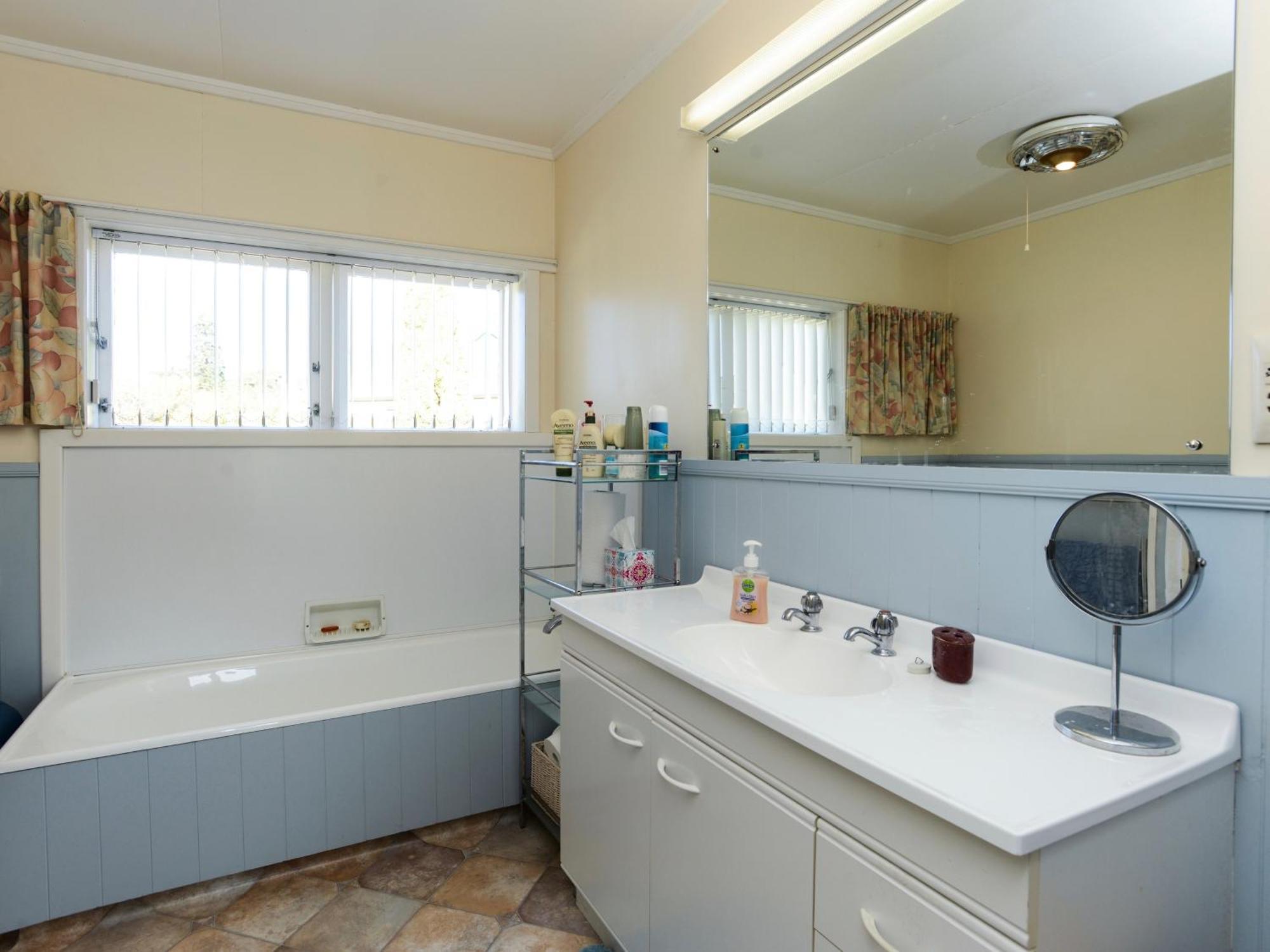 Jacaranda Lodge - Napier Hill Holiday Home المظهر الخارجي الصورة