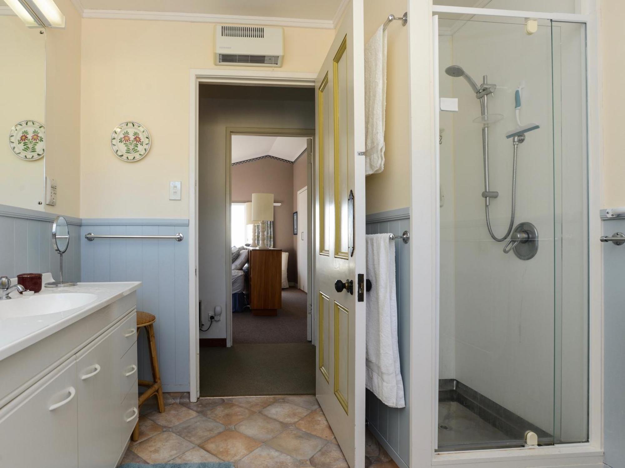 Jacaranda Lodge - Napier Hill Holiday Home المظهر الخارجي الصورة