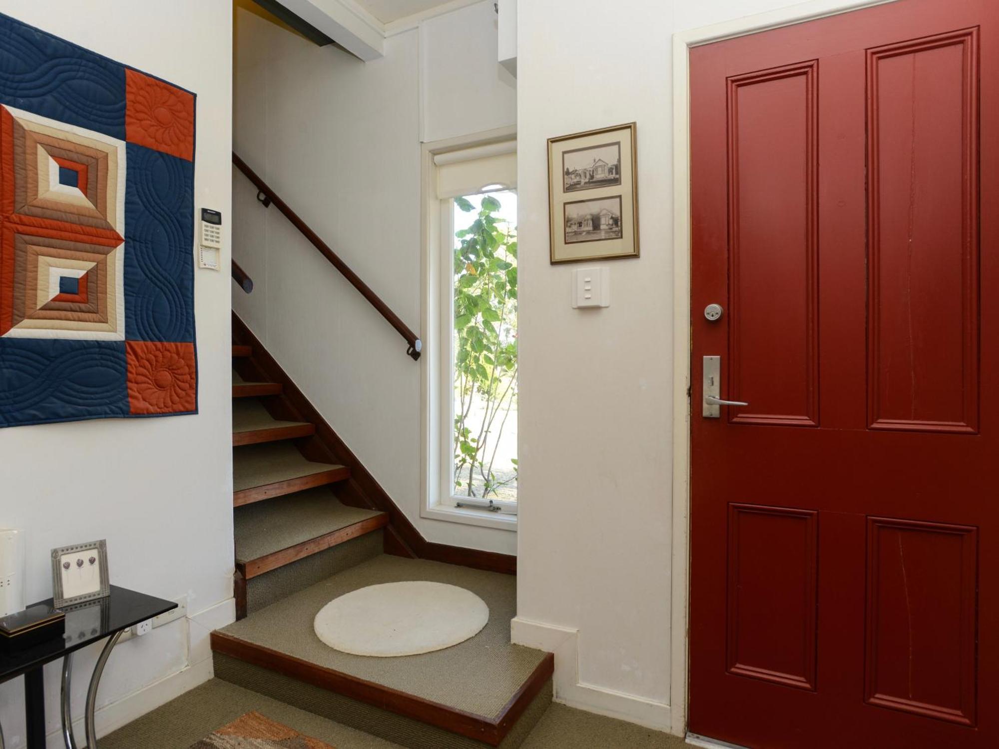 Jacaranda Lodge - Napier Hill Holiday Home المظهر الخارجي الصورة